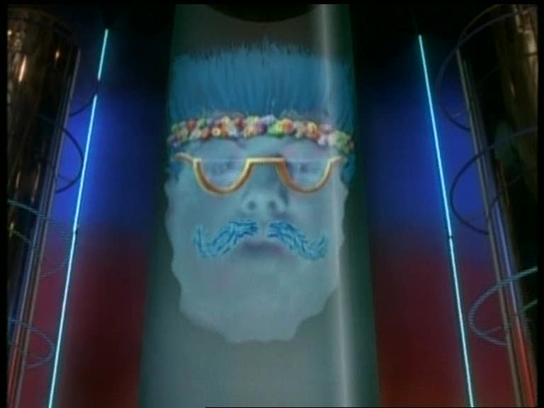 Zordon déguisé par Alpha 5