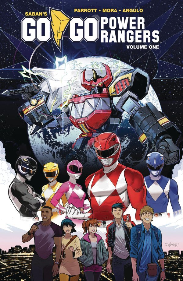 Go Go Power Rangers Volume 1