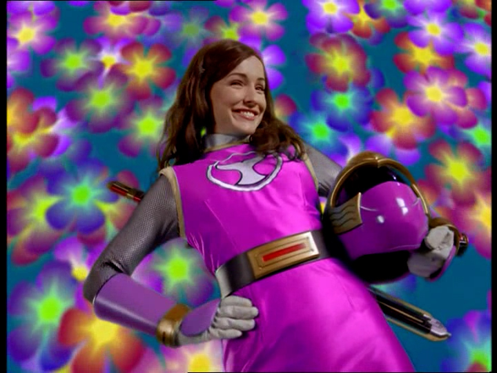 Marah se rêve en Ranger Rose Marah se rêve en Ranger Rose